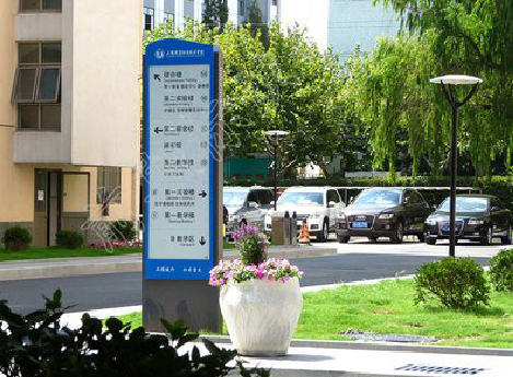 仙居哪些因素影响宣传栏的制作？